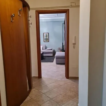 Cozy & Spacious Flat - City Centre Wilson Square * Tirana